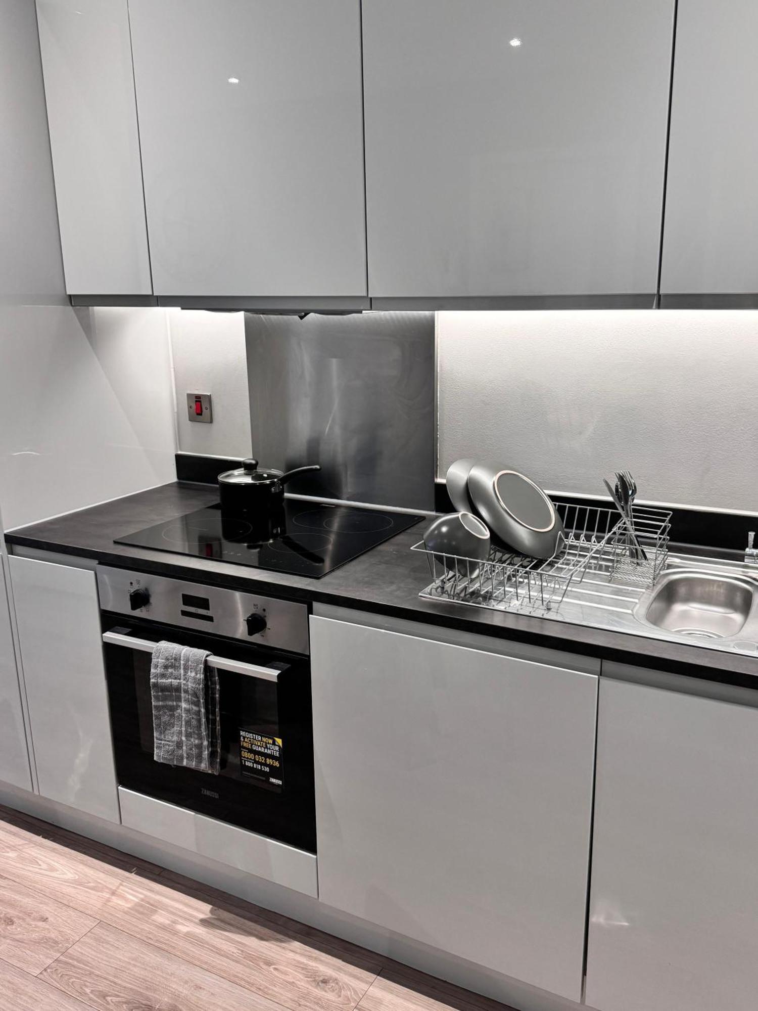 Stylish Luxury Solihull Flat Экстерьер фото