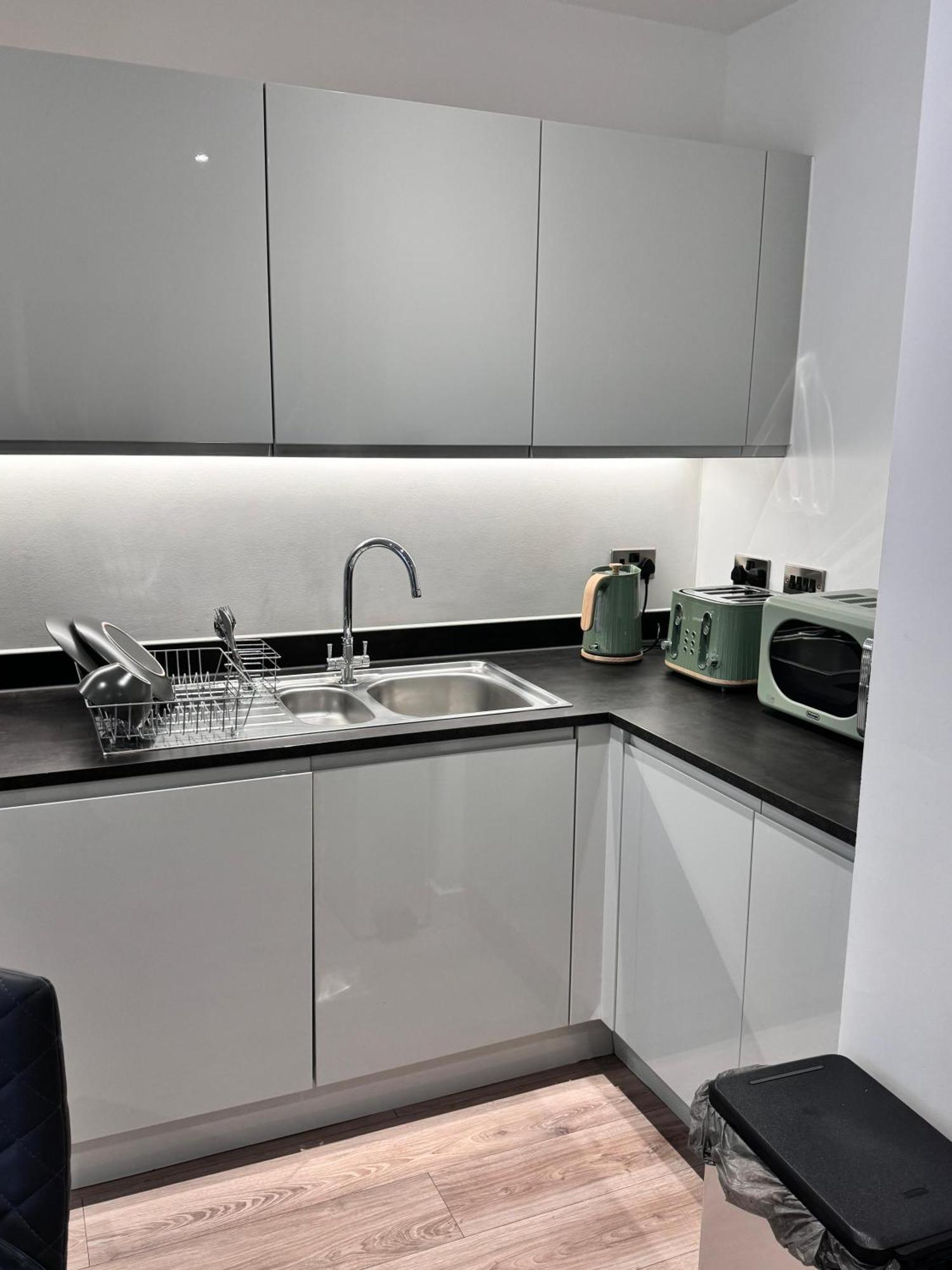 Stylish Luxury Solihull Flat Экстерьер фото